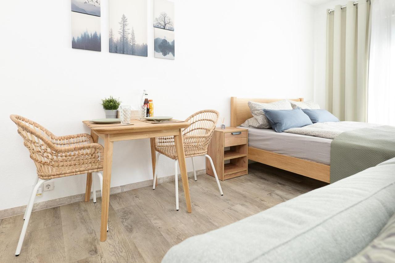 Apart4Me Scandi Apartment Geislingen Zentral Mit Parkplatz Geislingen an der Steige Zewnętrze zdjęcie